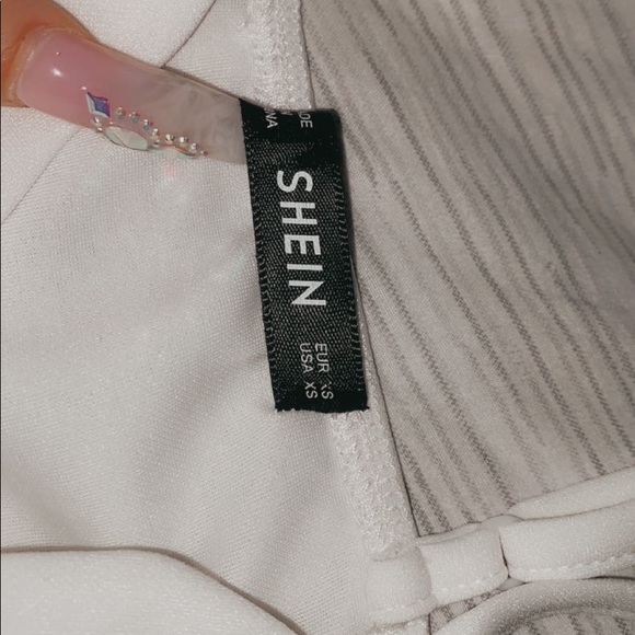 White Shein Crop Top - Picture 2 of 2